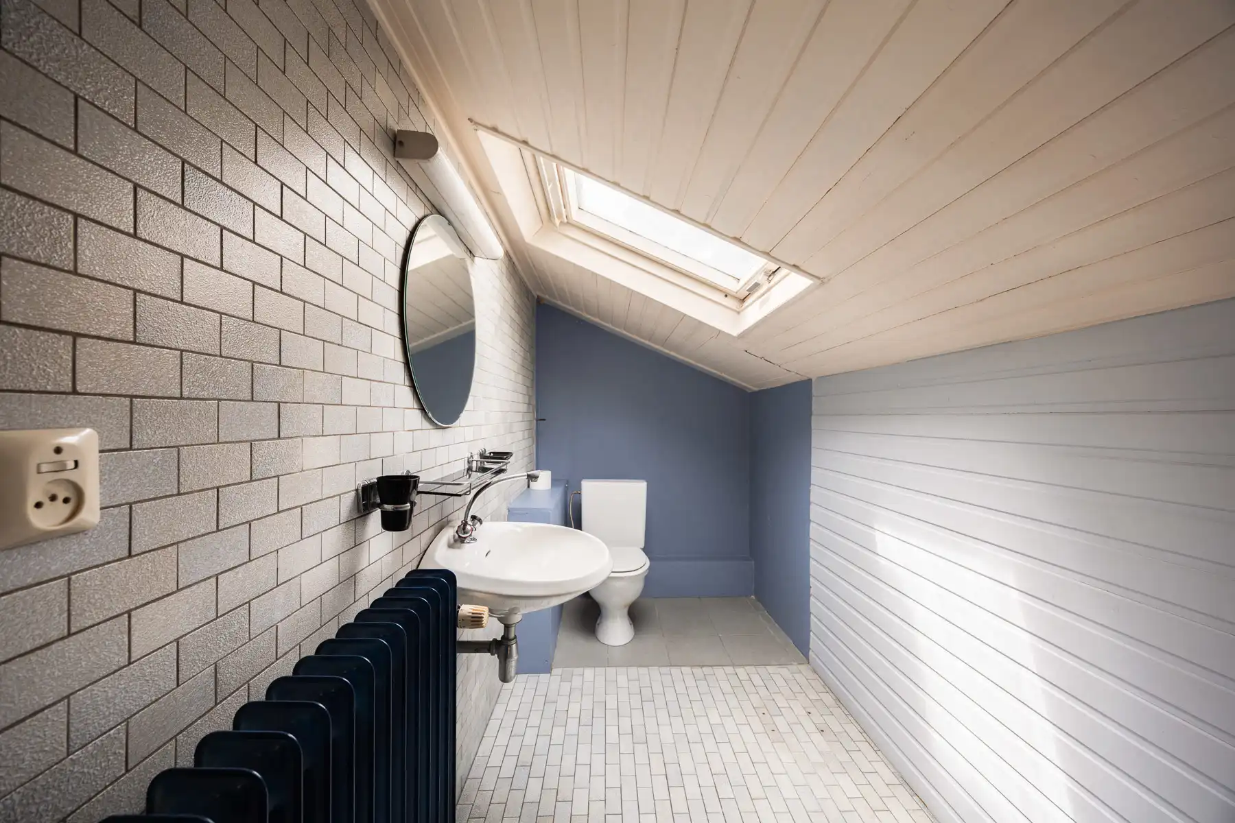 Karaktervolle villa met veel potentieel op een riant perceel foto 15