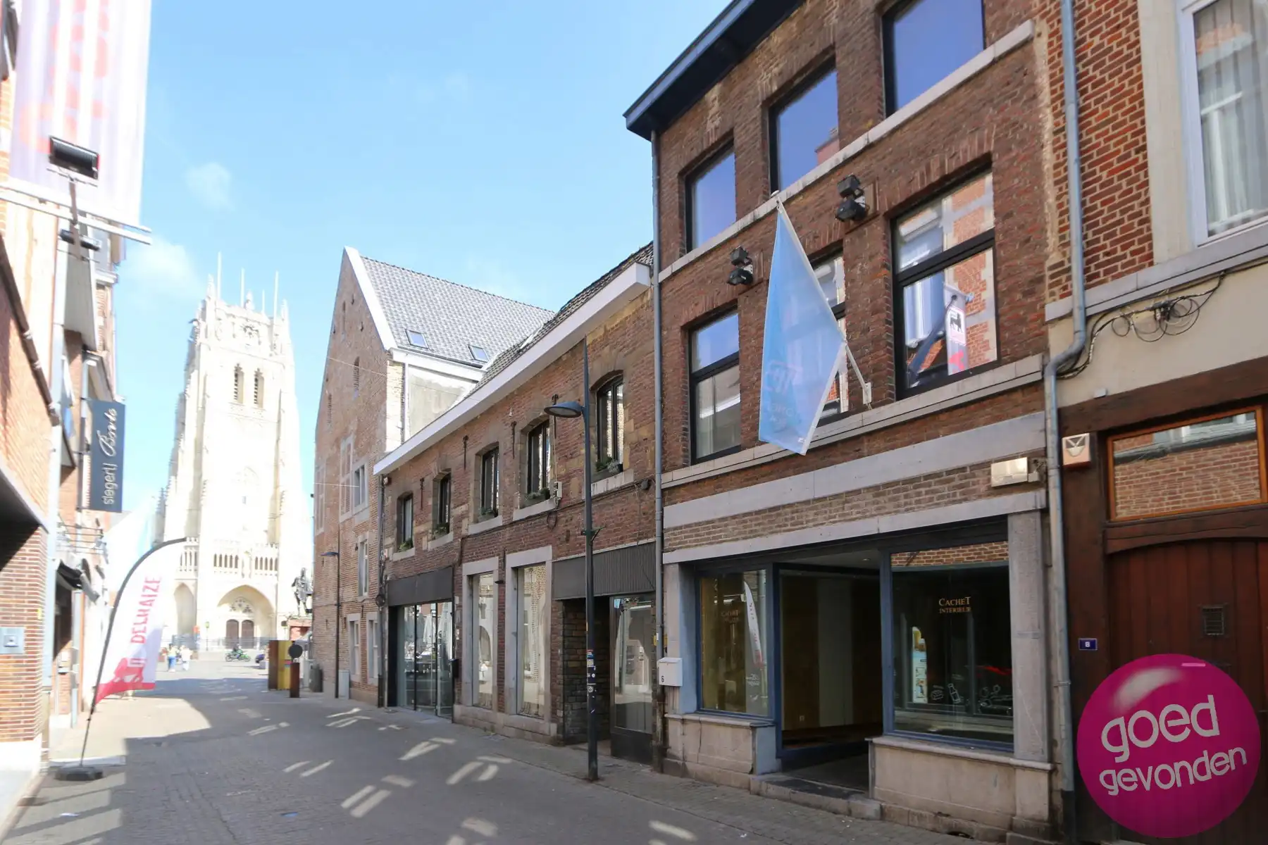 HANDELSHUIS - VEEL PASSAGE - INSTAPKLAAR - 2 à 3 SLK - KOER foto 2