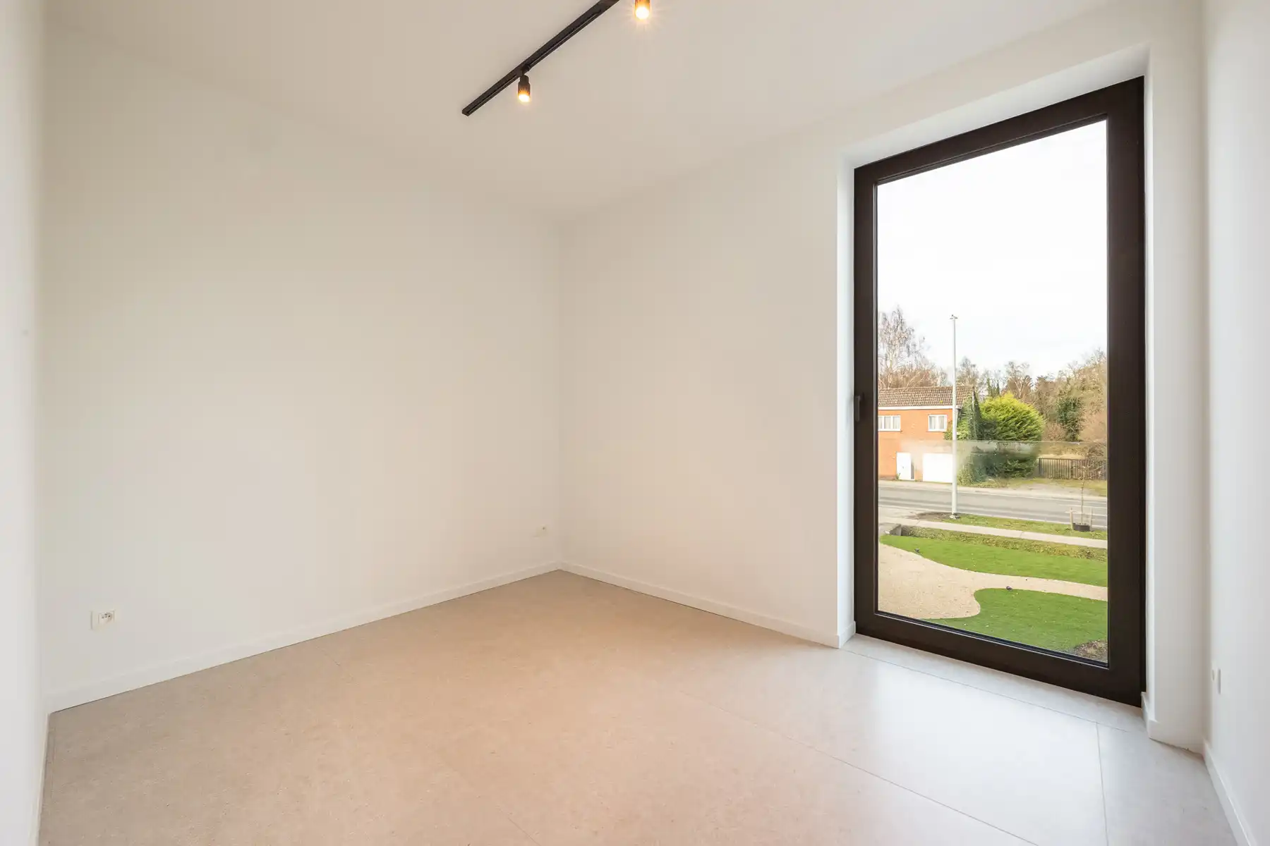 Prestigieus 3 slpk. nieuwbouwappartement met groot terras. foto 9