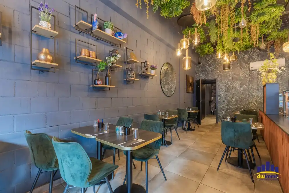 Restaurant met veel mogelijkheden over te nemen in Roeselare foto 4