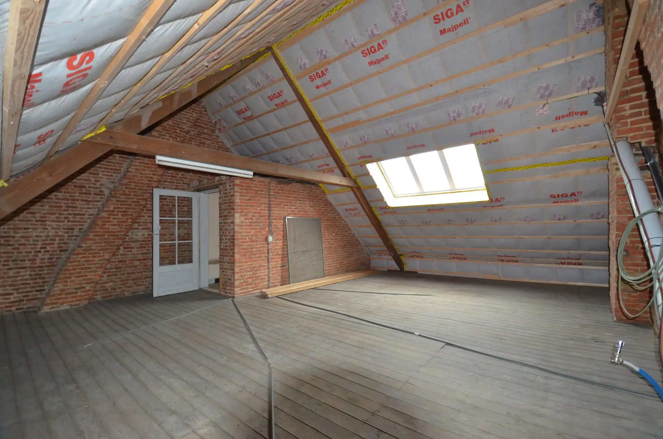 Zeer ruime karaktervolle rijwoning foto 19