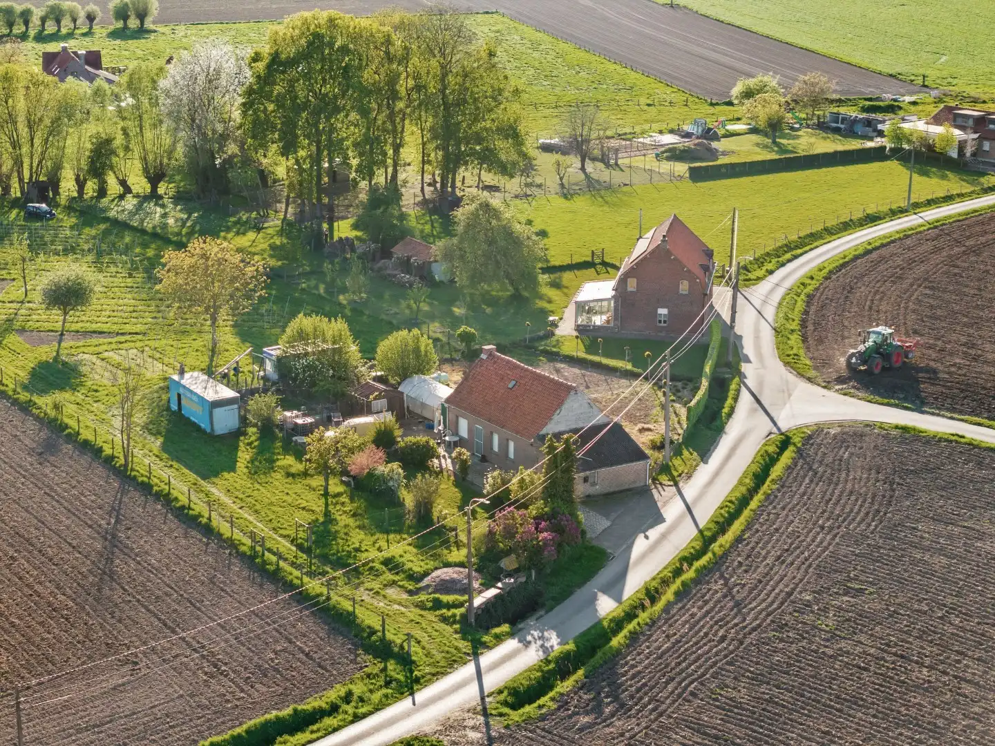 Landelijke woning met unieke ligging en prachtig verzicht foto 4