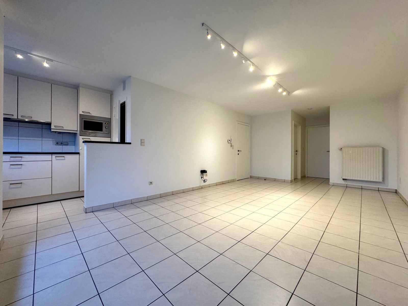 Te huur: éénslaapkamer appartement in centrum Aalst foto 2