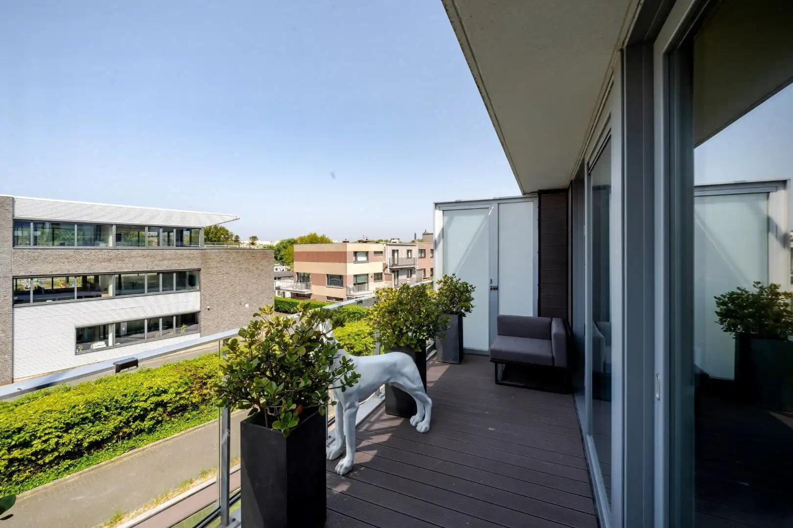 2-slaapkamerappartement met zonovergoten terrassen, hoogwaardige afwerking en topligging nabij zee foto 20