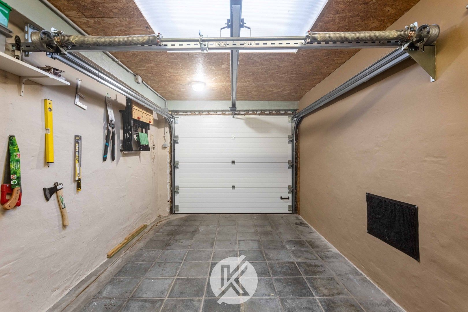 Gerenoveerde woning op rustige ligging foto 17