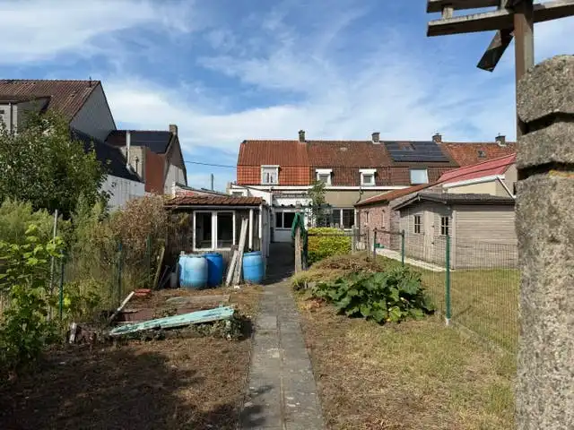 Renovatieproject met potentieel in Aalter! foto 6