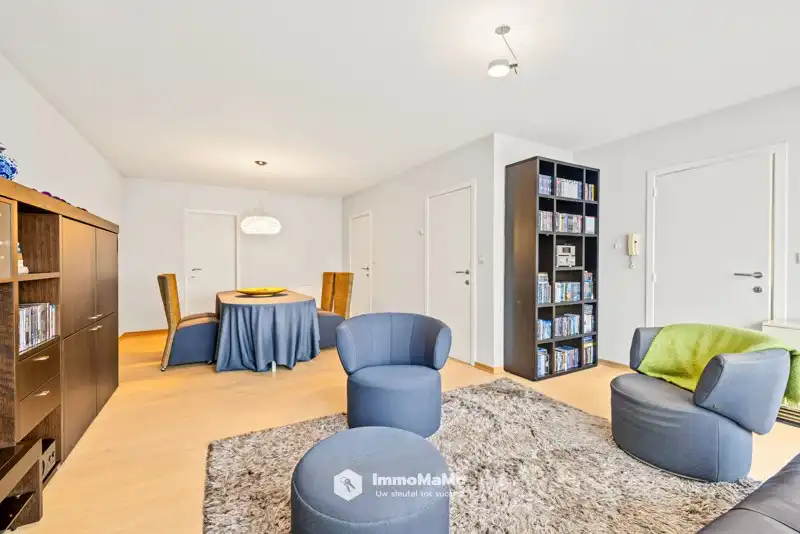 RUIM 2 SLAAPKAMER APPARTEMENT TE KOOP IN WACHTEBEKE foto 4