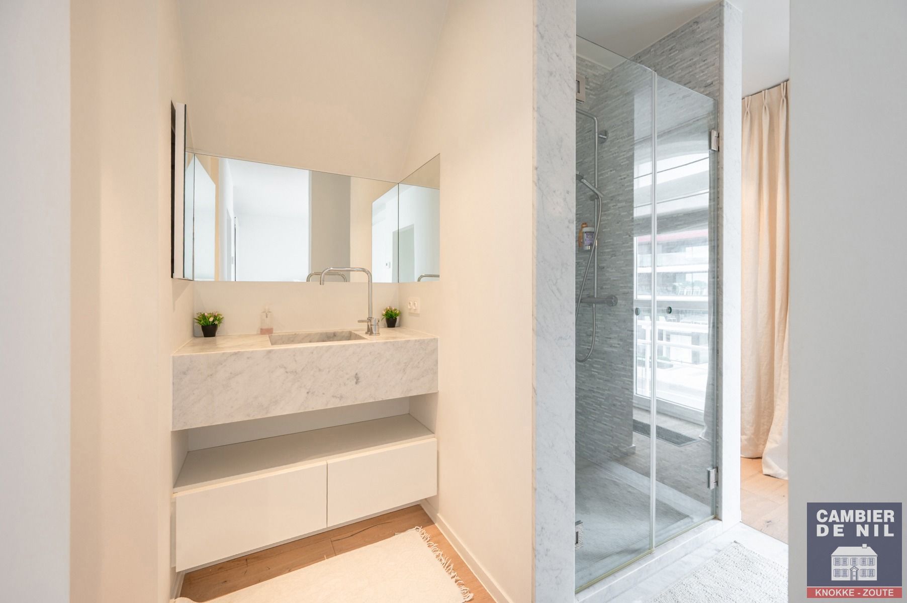 Instapklaar, ruim appartement met open zicht op de Approachgolf - Zoute foto 15