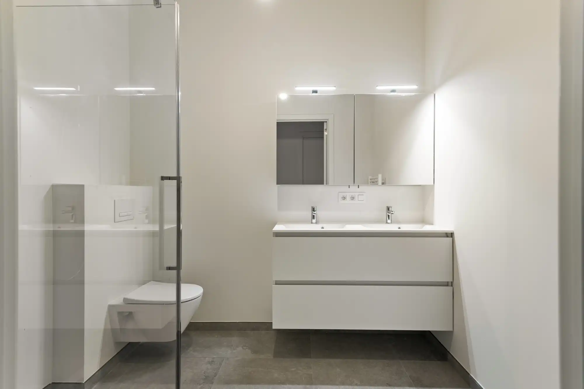 Ruim nieuwbouw app. van 148 m² met handel-/praktijkruimte foto 15