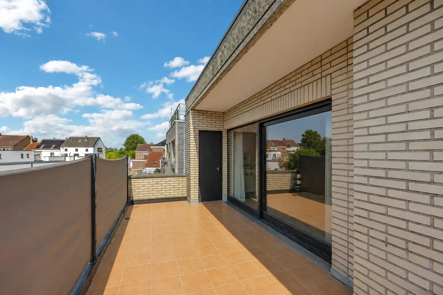 2-slaapkamerappartement met terras en garagebox te Ternat! foto 12