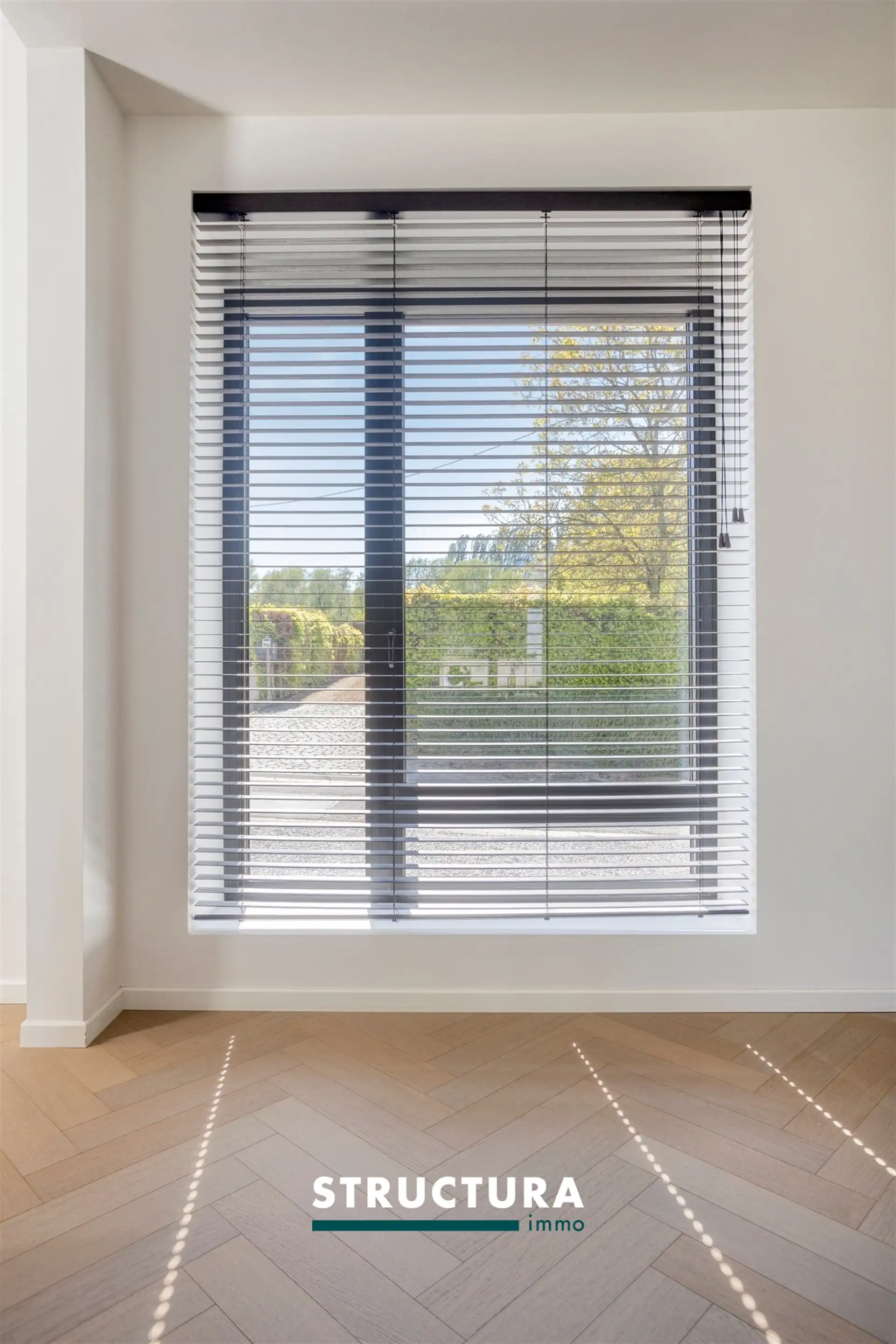 Totaal gerenoveerde woning in rustige, groene omgeving foto 14