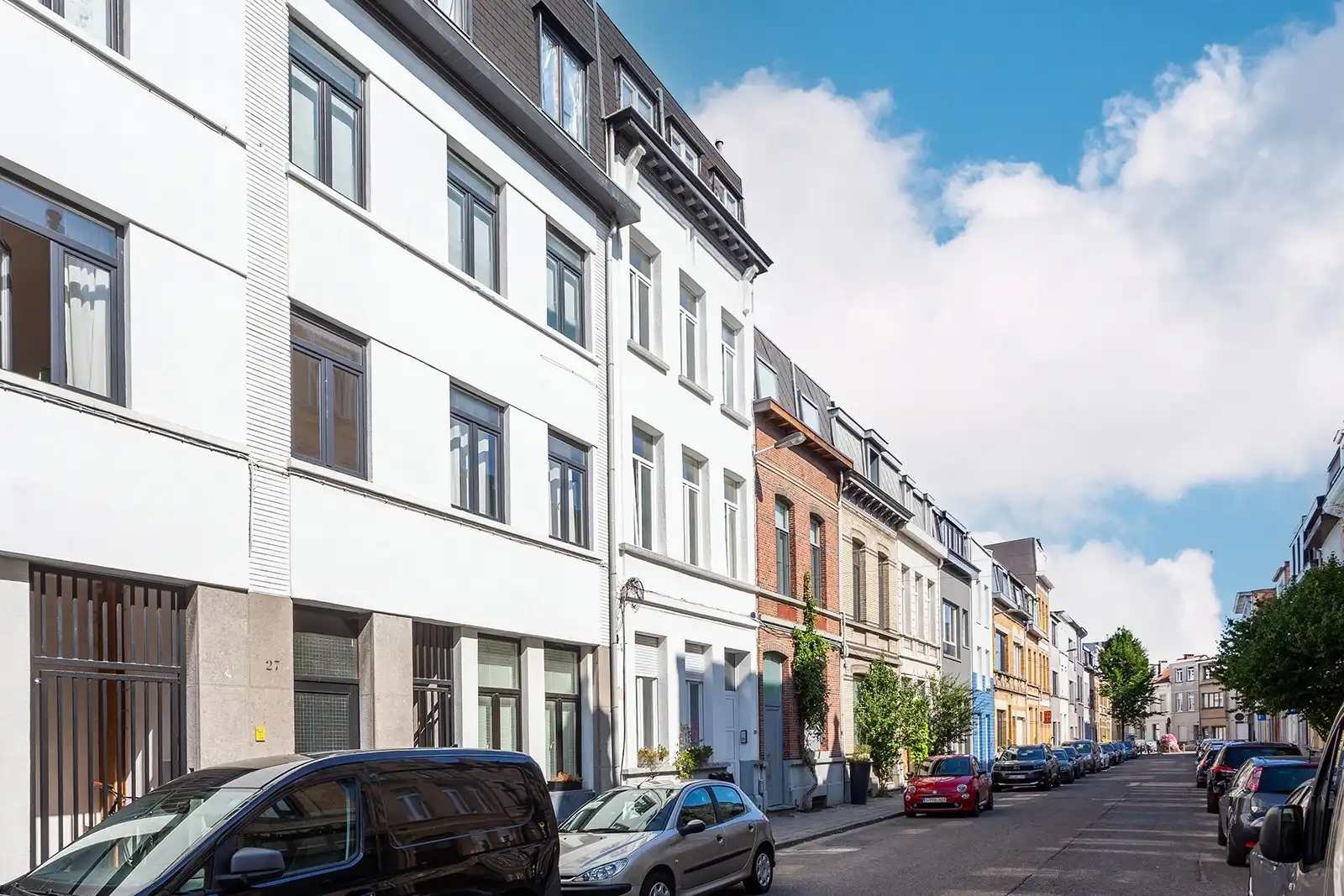 Recent gerenoveerd appartement met terras foto 22