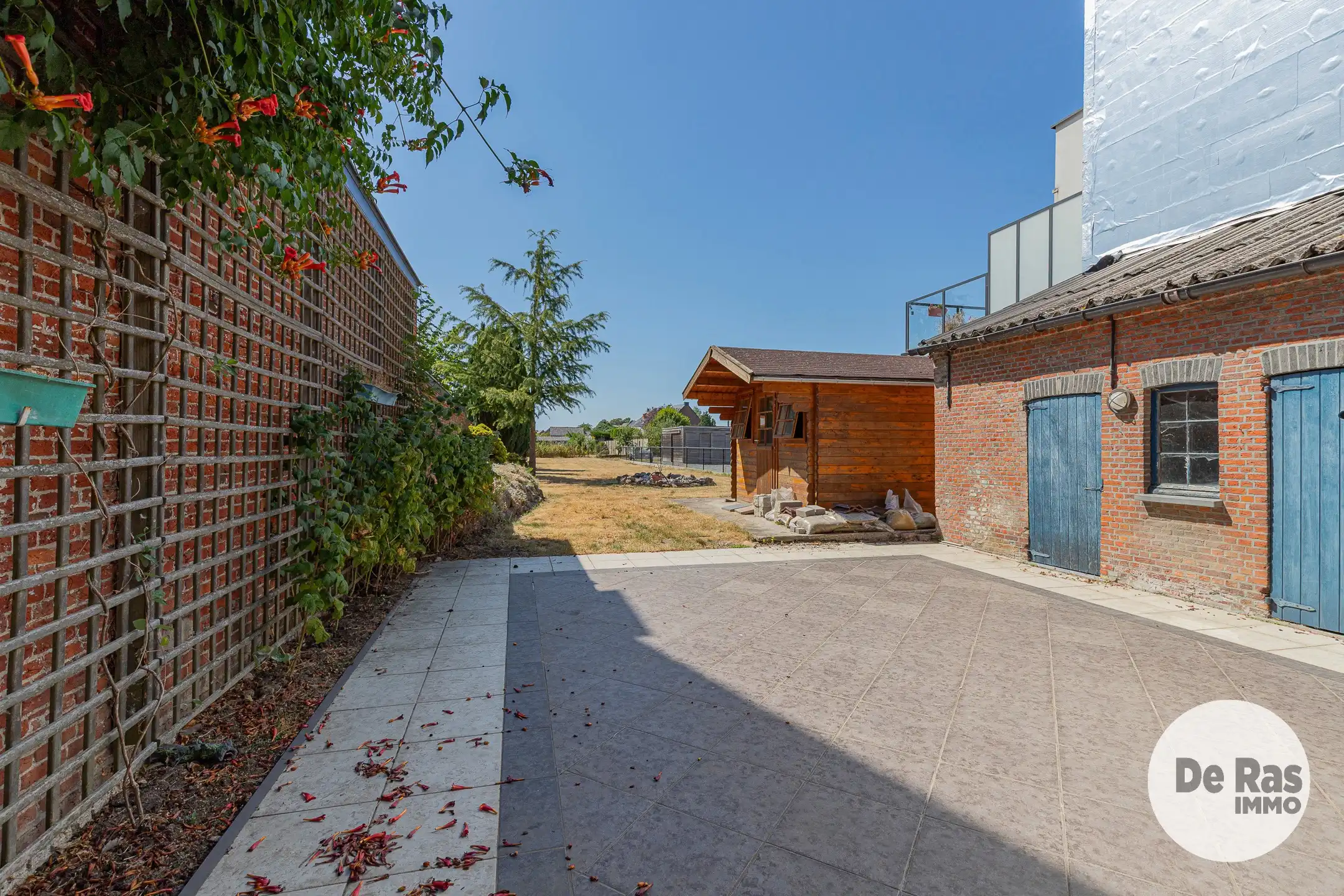 WICHELEN – Te renoveren woning met 3 kamers op leuke locatie foto 20
