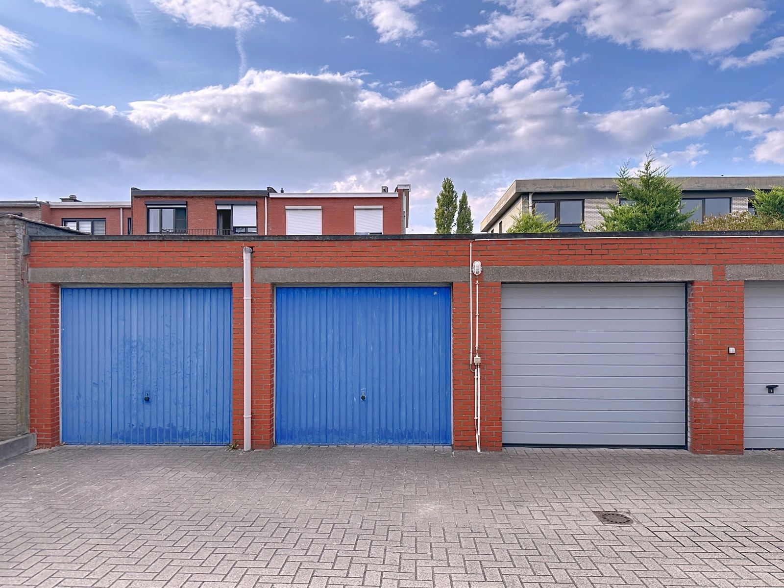 Garagebox in complex op wandelafstand van centrum foto 3