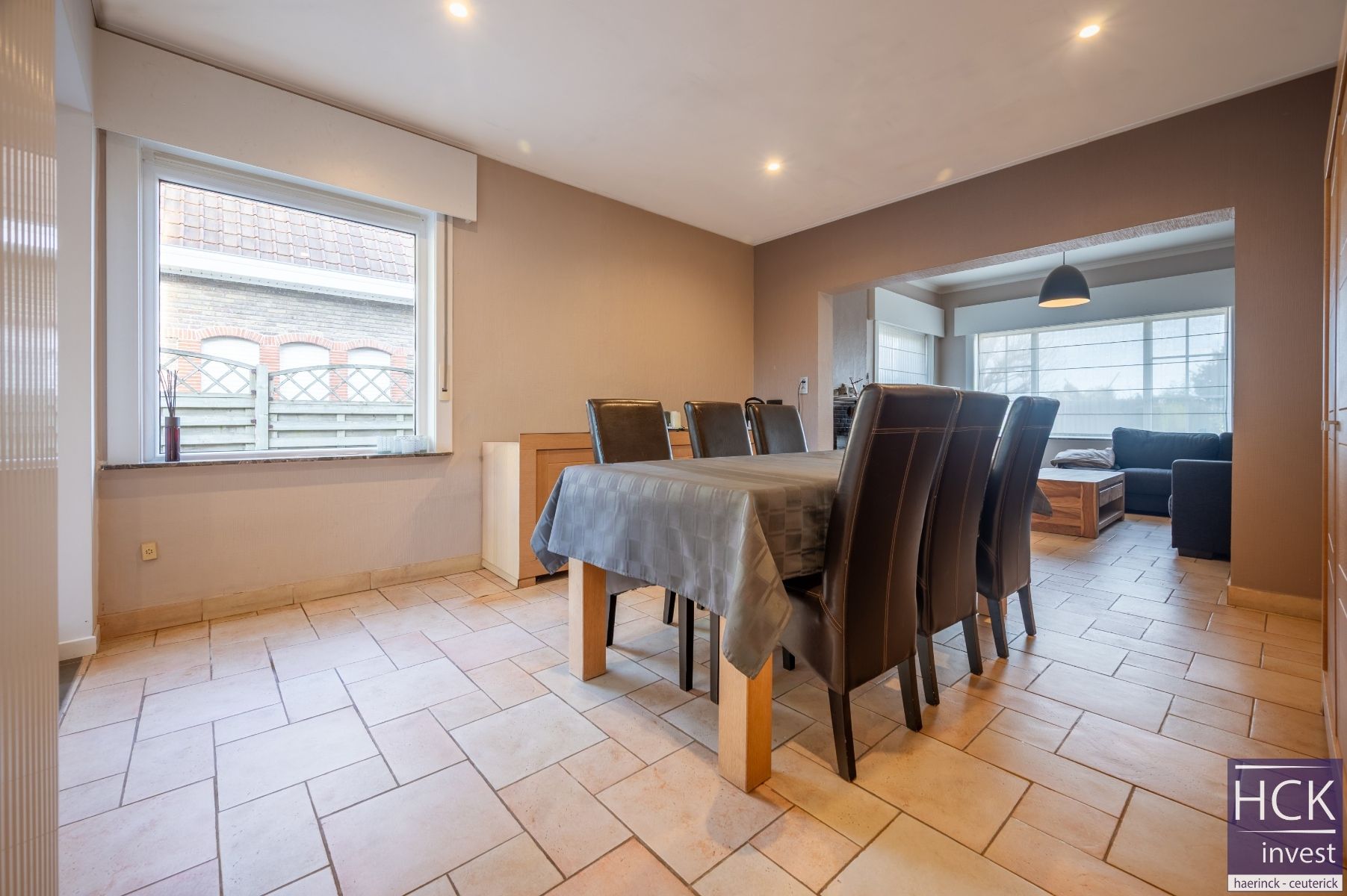 OUDENAARDE - Mooi gelegen instapklare woning met 3 SLPK. en knappe tuin foto 8