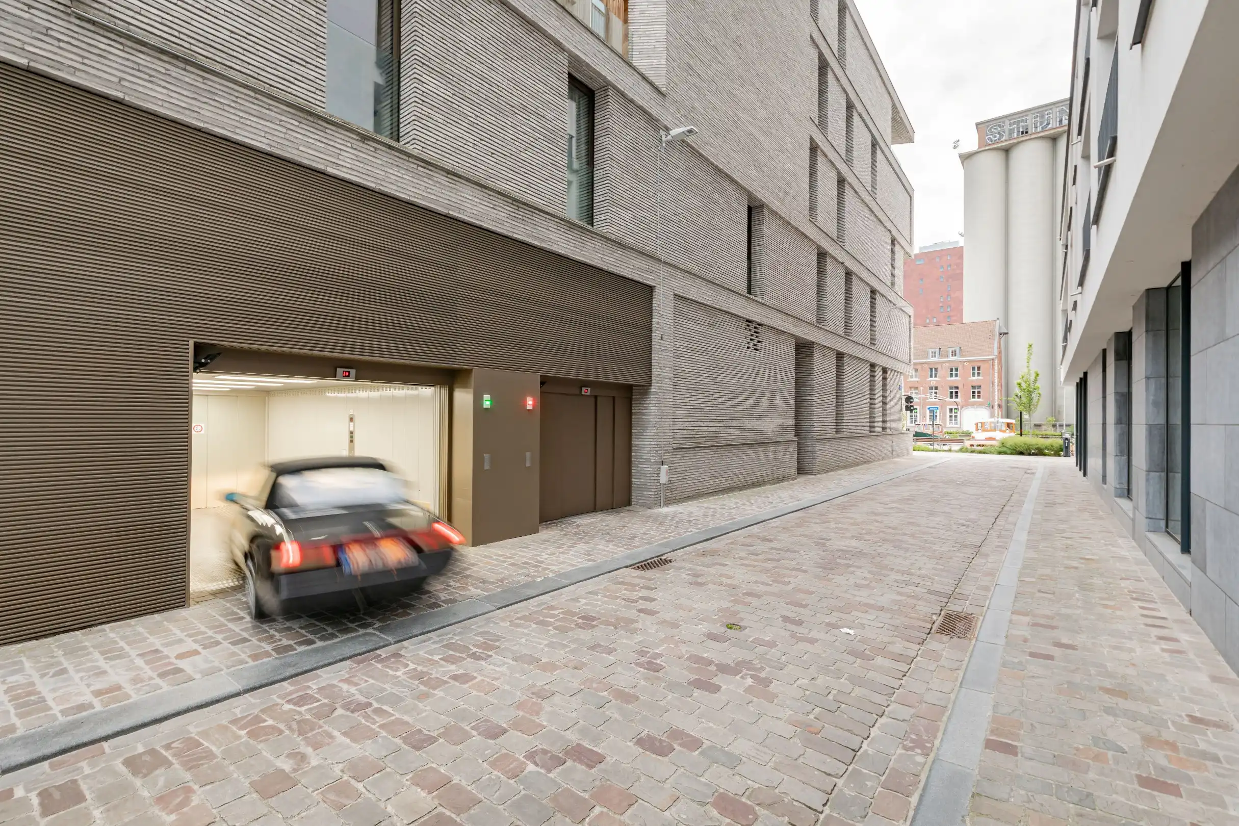 Gemeubeld 2-slaapkamer appartement aan de Vaartkom! foto 13