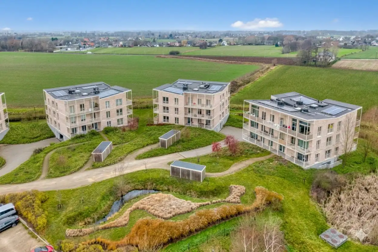 Recent appartement met spectaculair zicht te koop in Eke foto 17