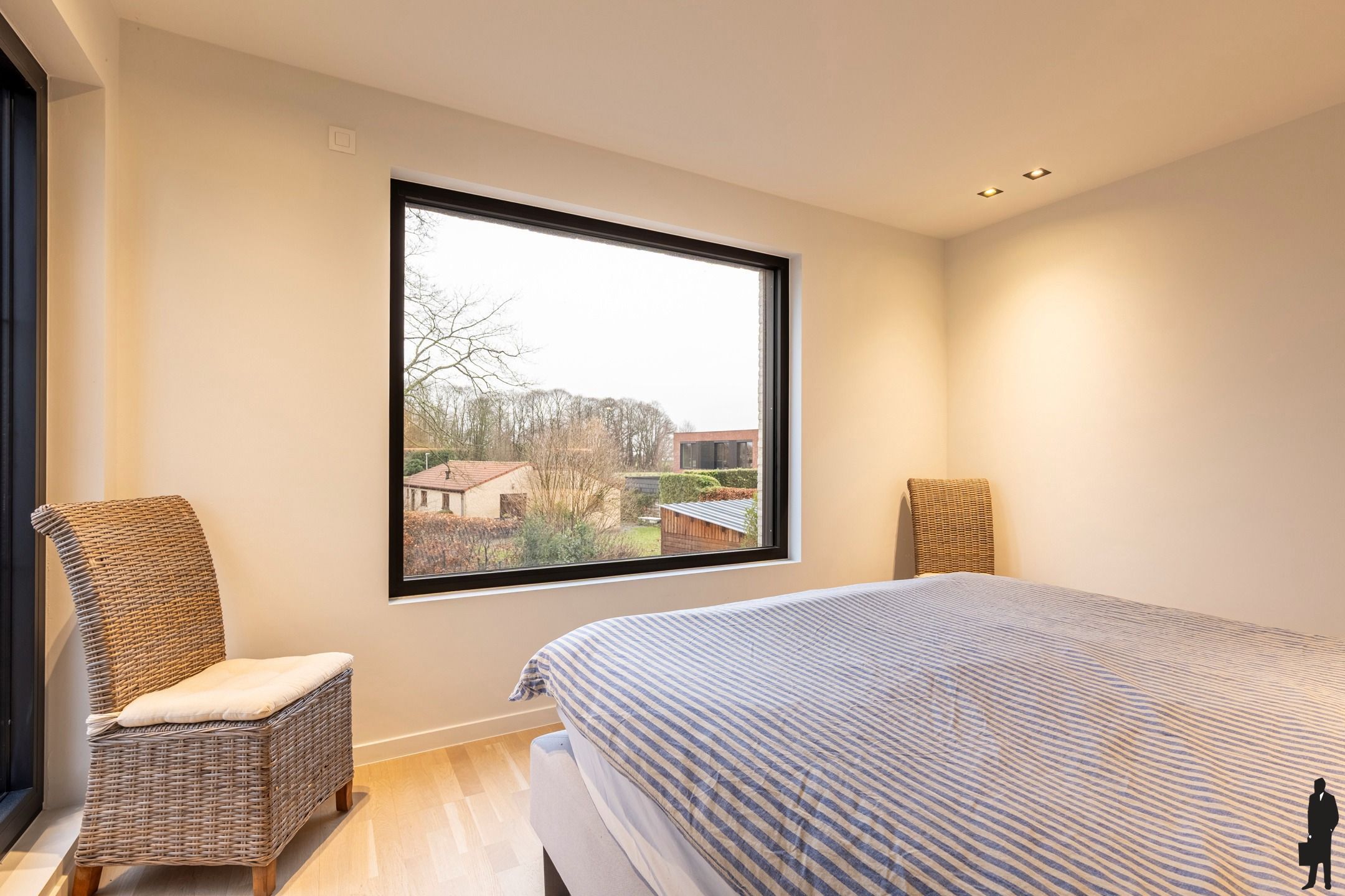 Prachtige nieuwbouwwoning met 4 slpk én bureaumogelijkheden foto 16