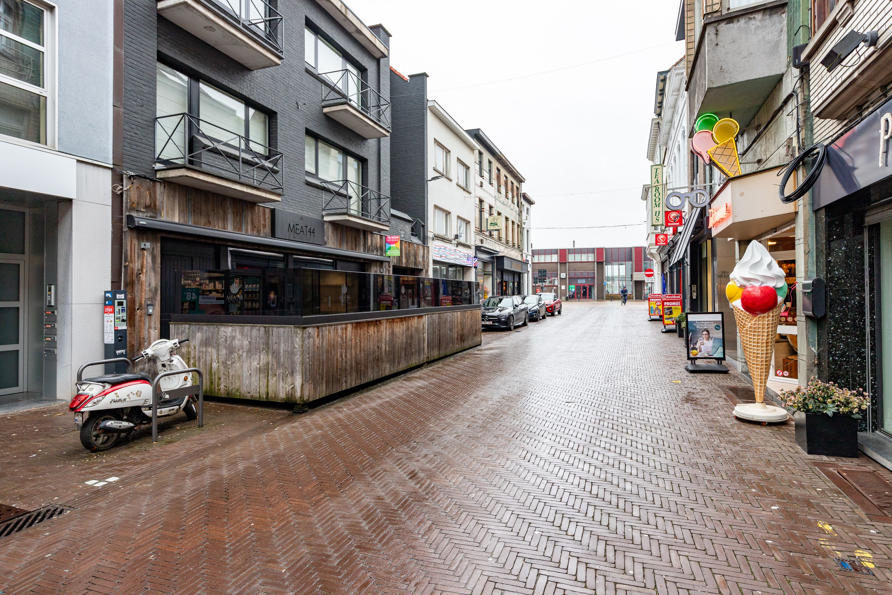 Unieke kans om een prachtig, recent vernieuwde handelszaak van 2017 te verwerven en uit te baten in het bruisende centrum van Zottegem. foto 27