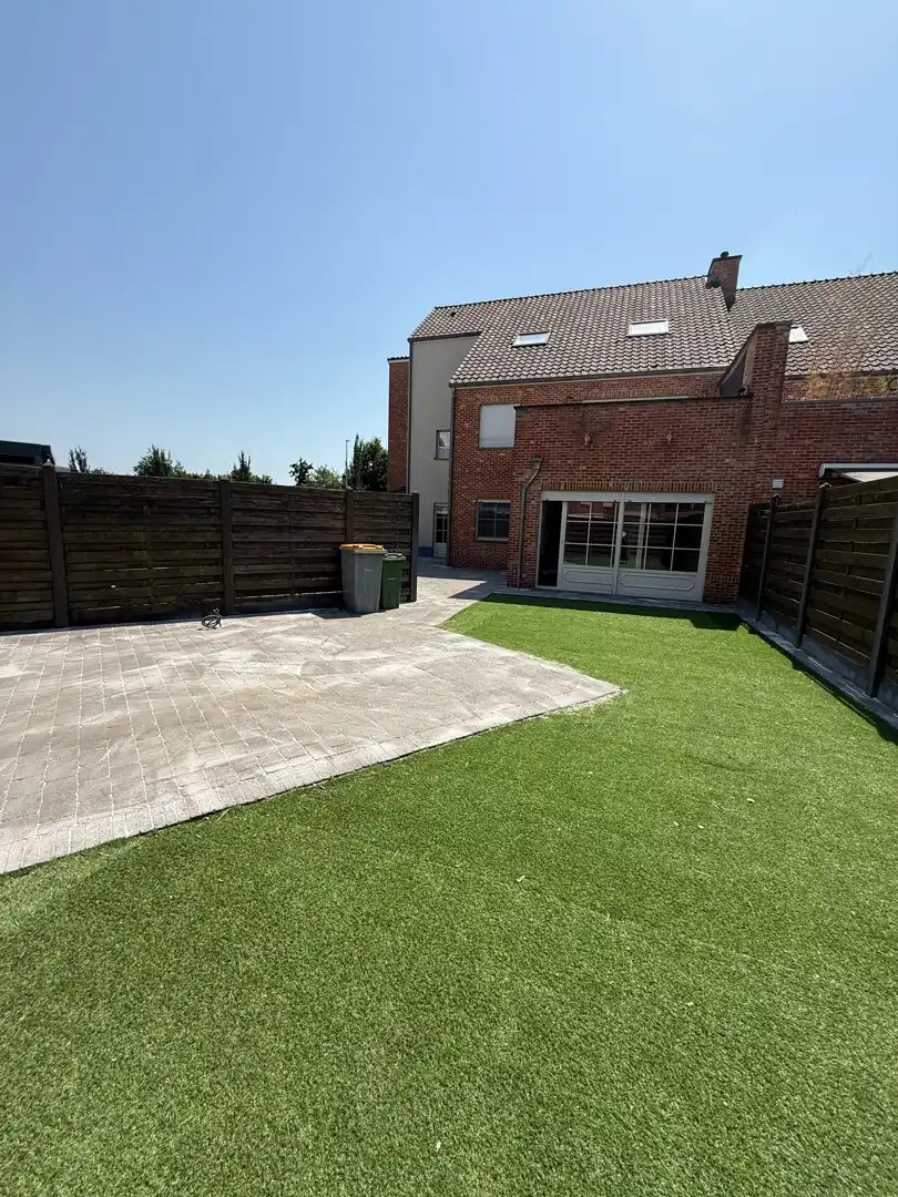 Prachtig, instapklaar energiezuinig appartement met 3 slaapkamers, terras en tuin te Bocholt. foto 21