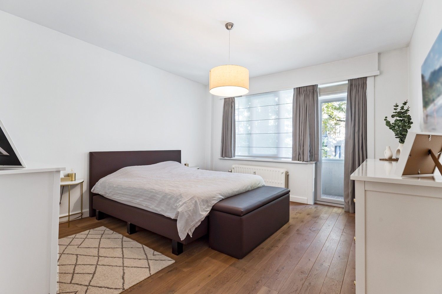 Prachtig instapklaar 3-SLPK appartement (105m²) met terras op toplocatie te Antwerpen! foto 14