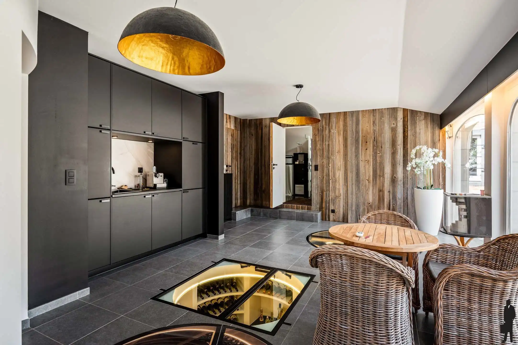 Exclusieve villa met zwembad en professionele ruimte foto 18