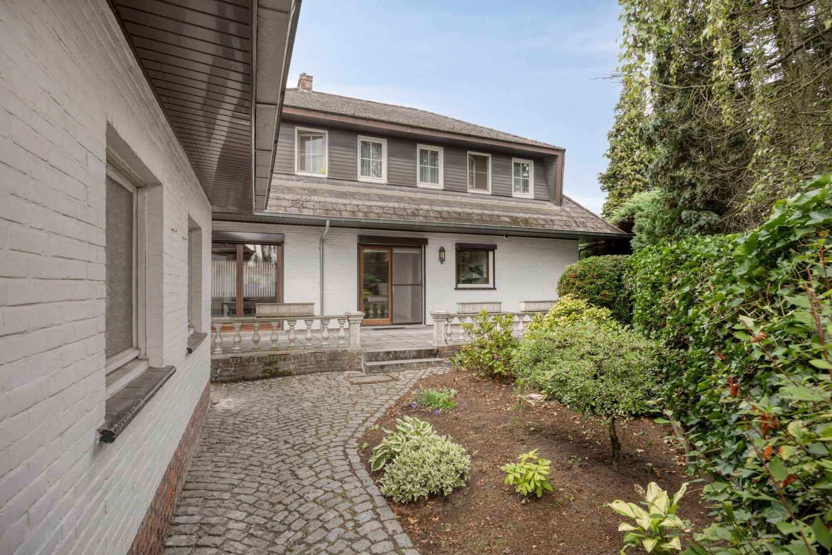 Te renoveren woning met 4 ruime slpks en praktijkruimte op 493 m² te St.-Jozef-Olen ! foto 25