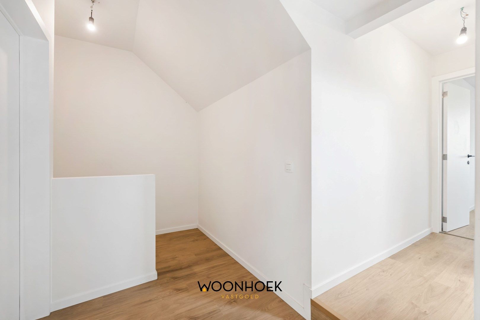 Trendy 3 slpk-woning met 6 zonnepanelen te Lokeren foto 24