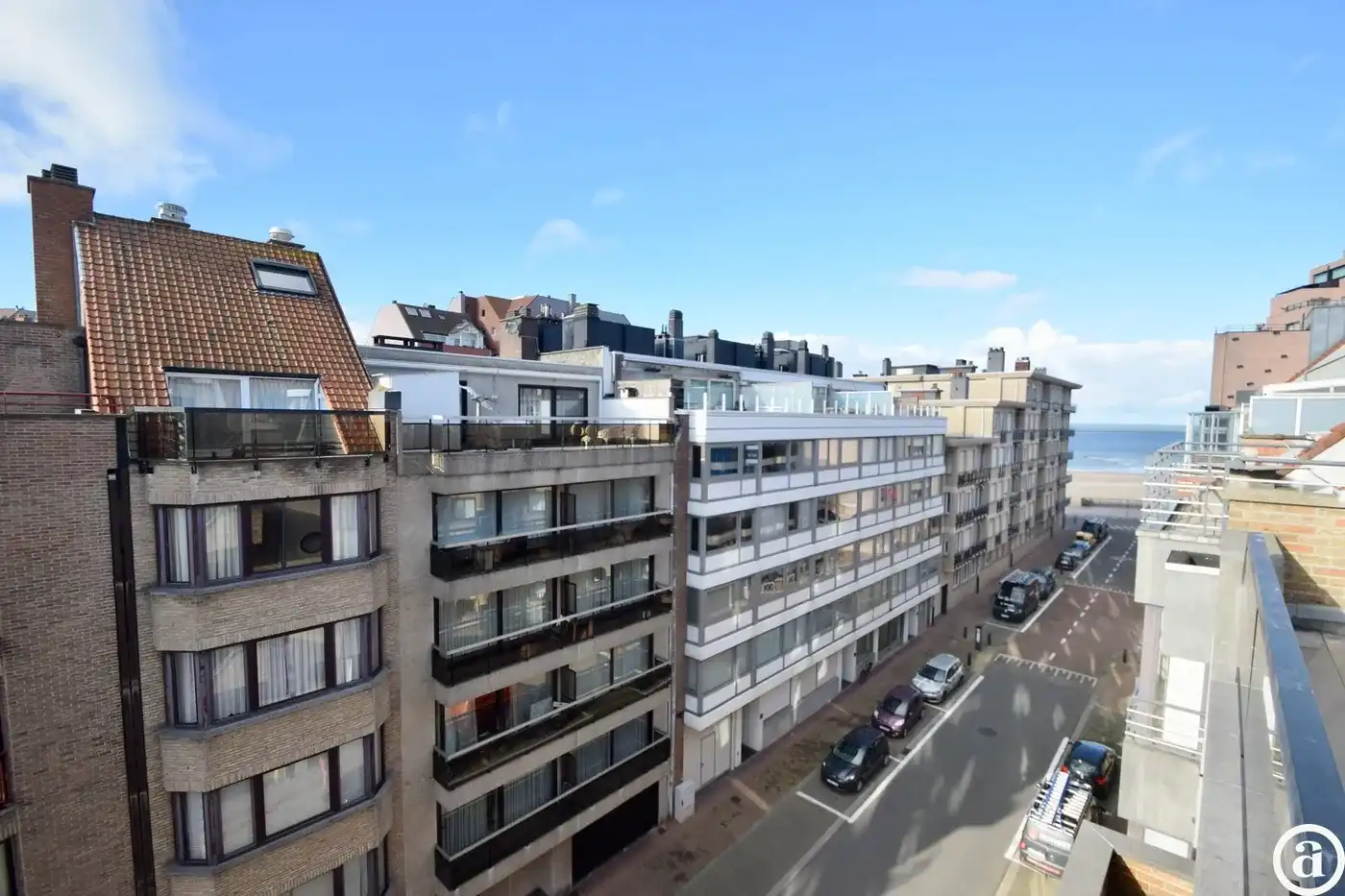 Penthouse-appartement vlakbij de zeedijk met zonneterrassen  foto 18