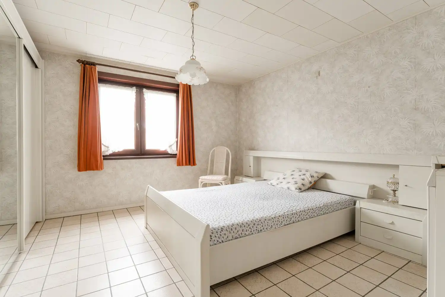 Karaktervolle woning in het centrum van Hamont met een mooi perceel grond foto 21