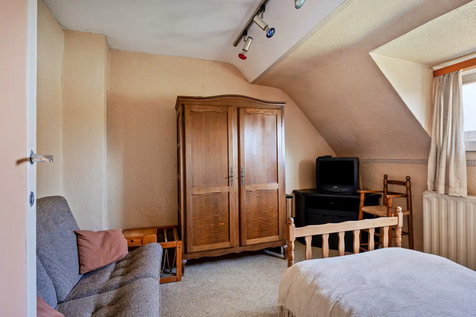 WONING met 3 kamers, garage en atelier 1640 SINT-GENESIUS-RODE foto 19