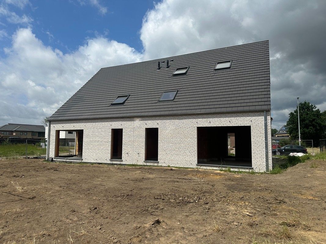HECTAAR bouwt 2 nieuwbouwwoningen te Winksele foto 3