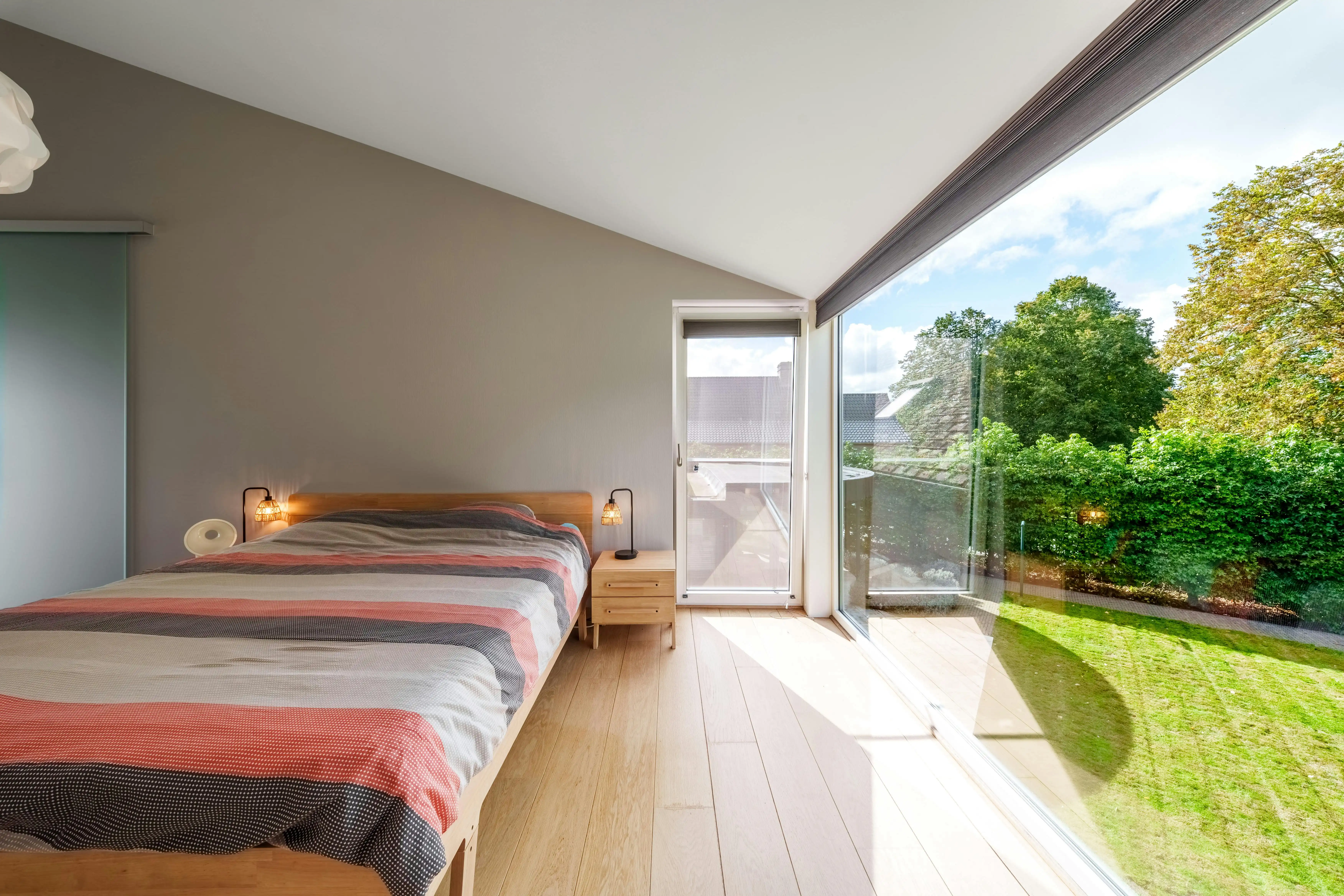 Architecturale villa met prachtige tuin te koop in Torhout foto 22
