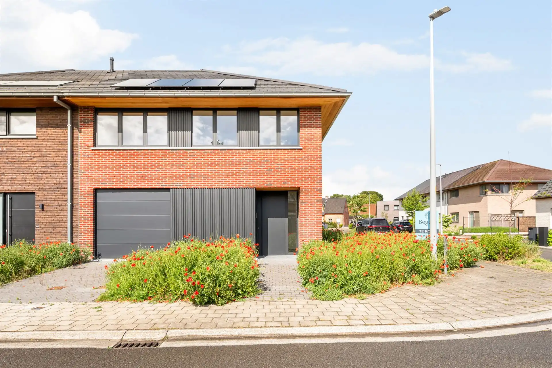 Kwalitatieve moderne ruime nieuwbouwwoning HOB met 3 SLK! foto 10