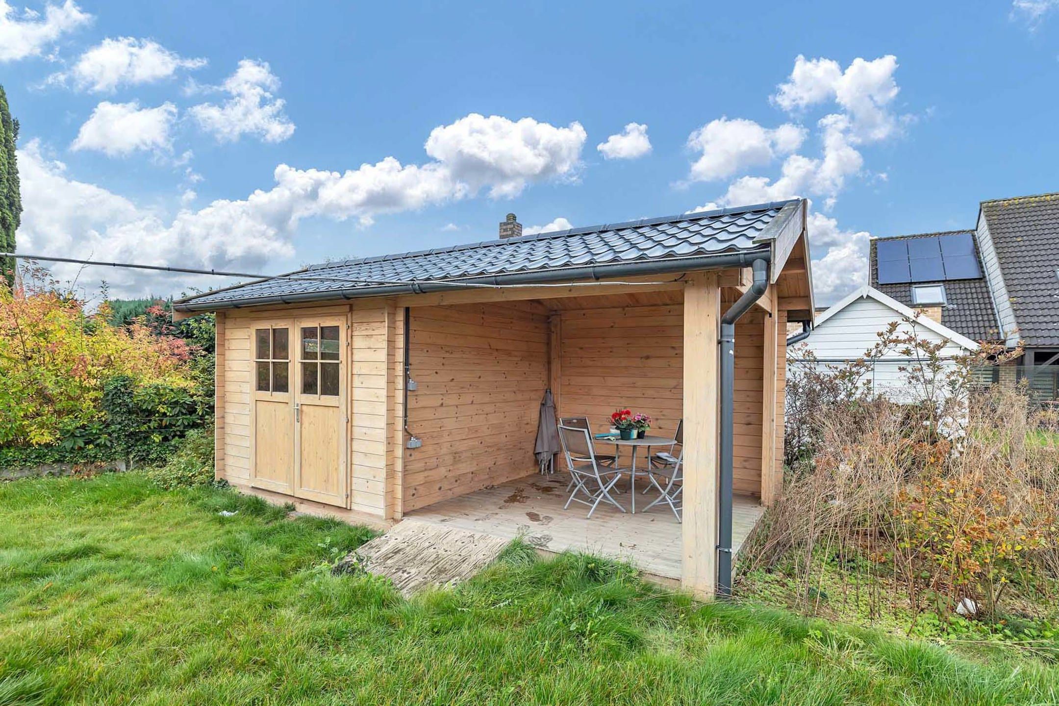 Halfopen bebouwing met garage te koop in Meerbeke! foto 19