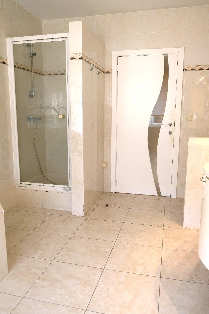 Ruime woning met 3 slaapkamers te Brakel foto 18