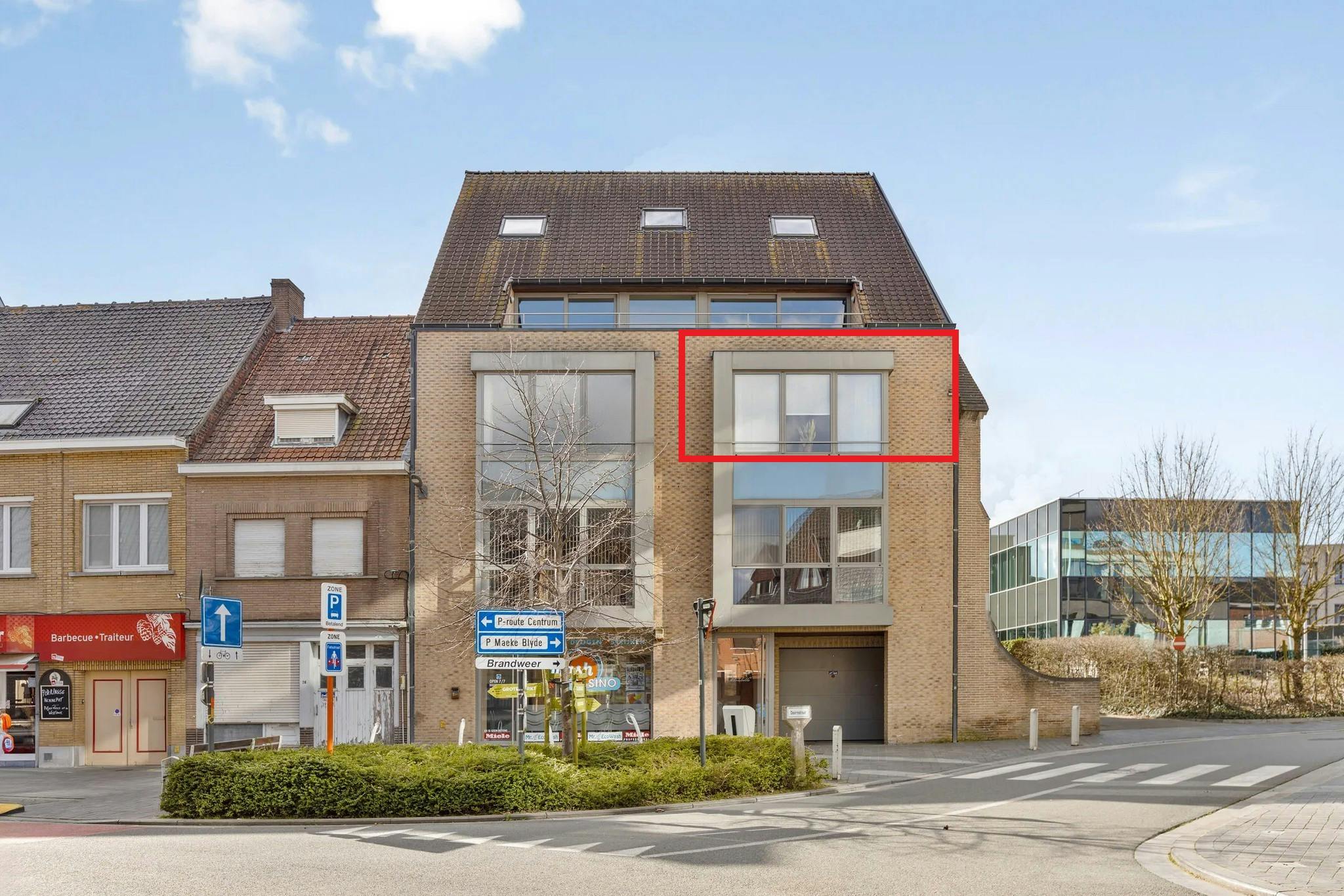 Verhuurd 2 kamerappartement te koop in de Veurnestraat in Poperinge foto 4