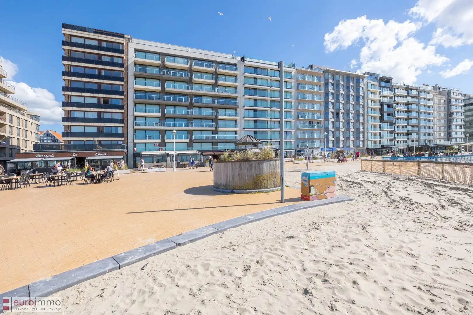 Discrete overname Horecazaak op de Zeedijk te Nieuwpoort! foto 3