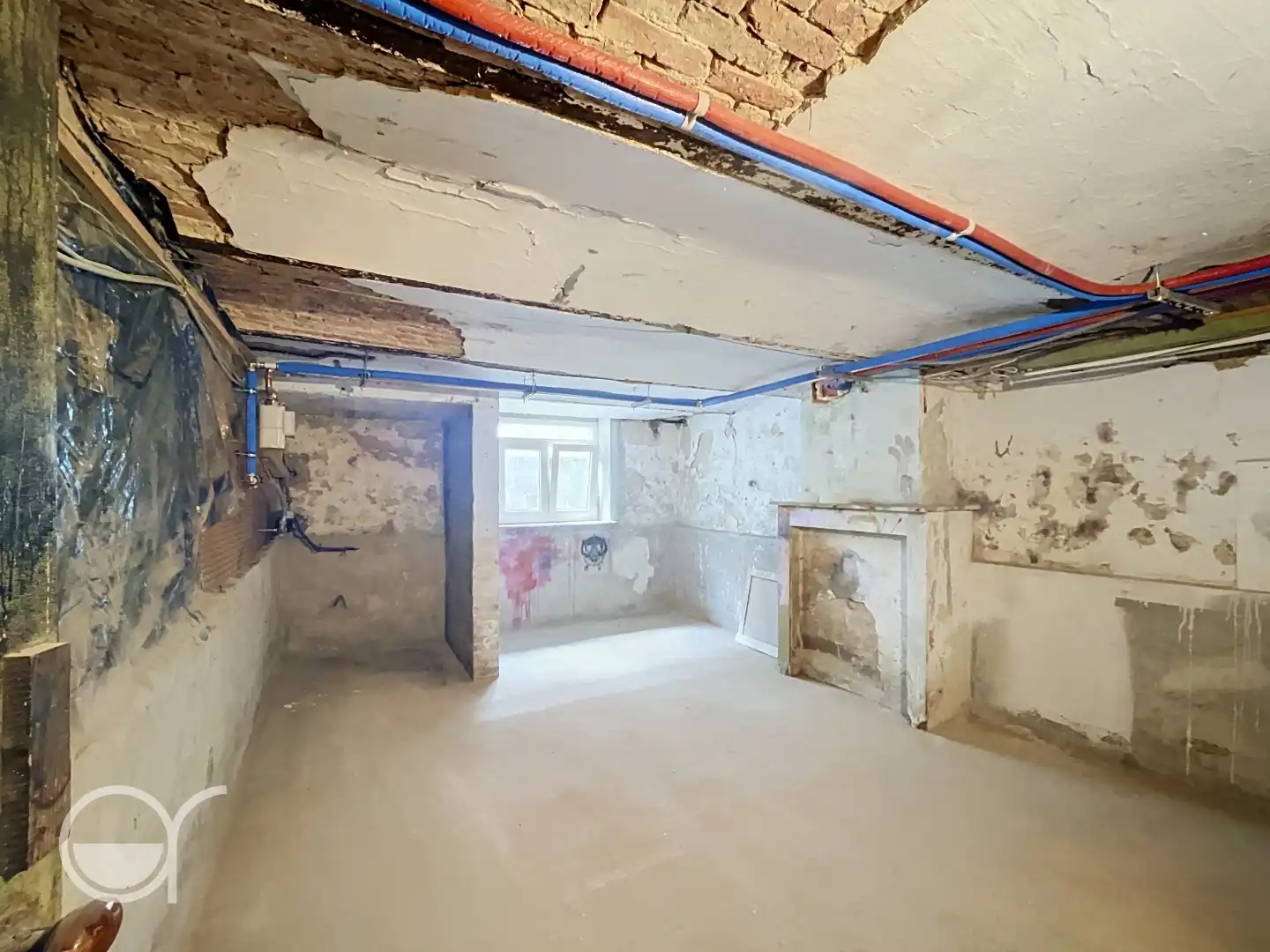 Opgefriste rijwoning met 2 slaapkamers en tuin foto 8