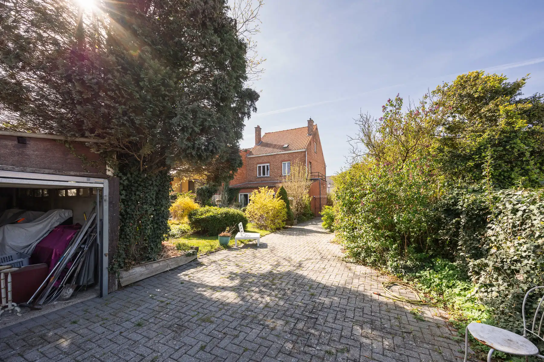 Charmante halfopen bebouwing met tal van mogelijkheden foto 16