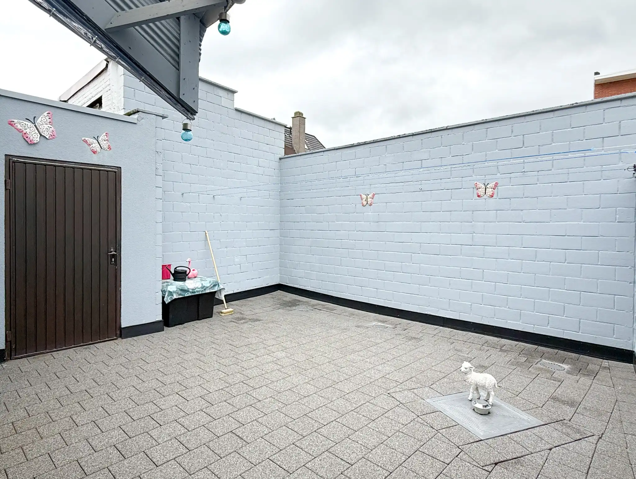 Woning met drie slaapkamers en garage te koop in het hartje van Beveren  foto 16
