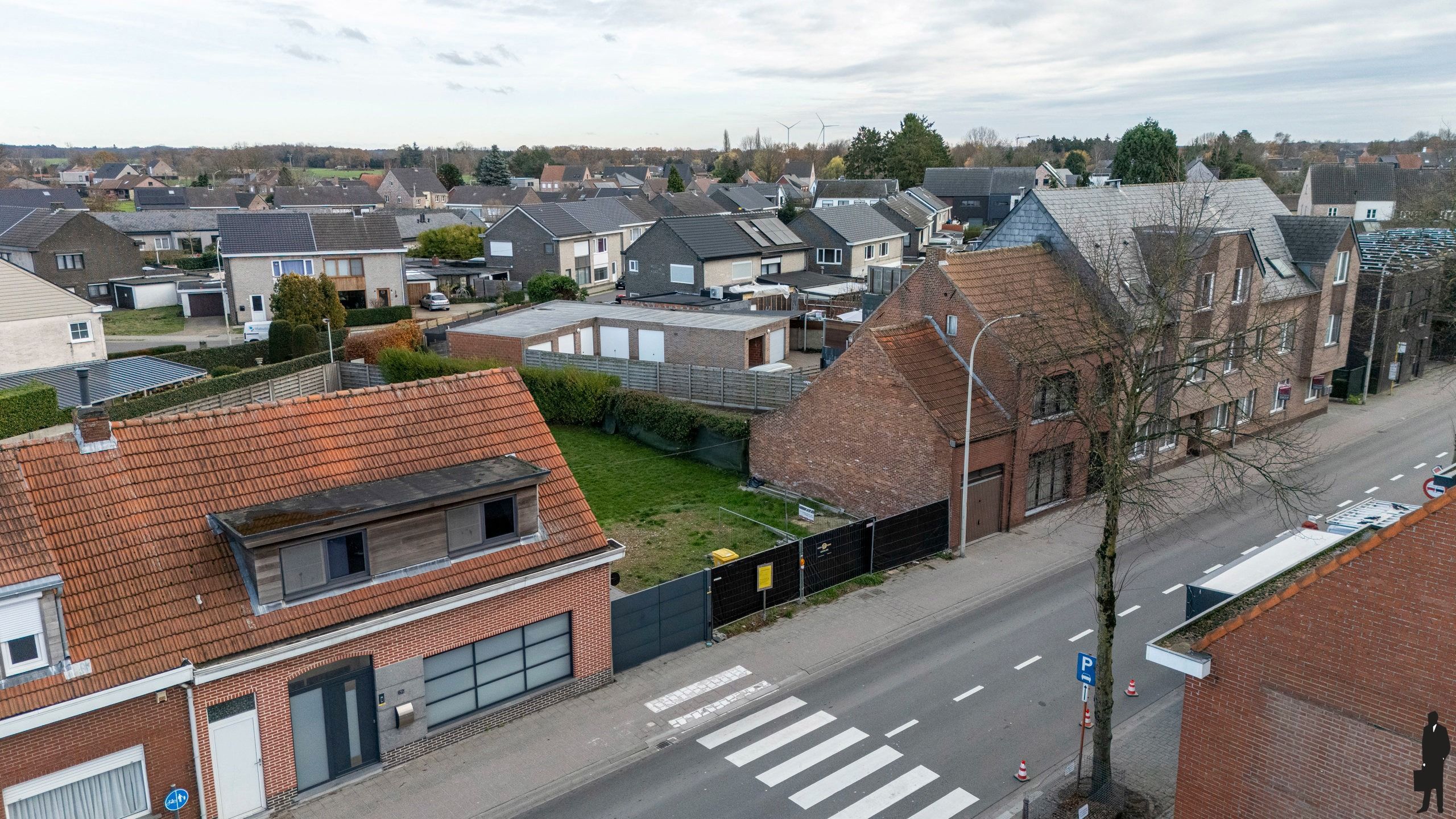 Unieke bouwgrond met vergunning voor 2 appartementen foto 6