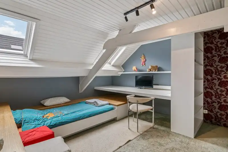 Veelzijdige woning met tuin en uitweg in Eernegem foto 19