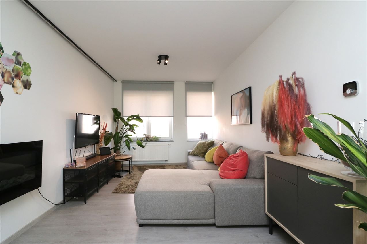 Gerenoveerde woning met tuin op rustige locatie foto 11