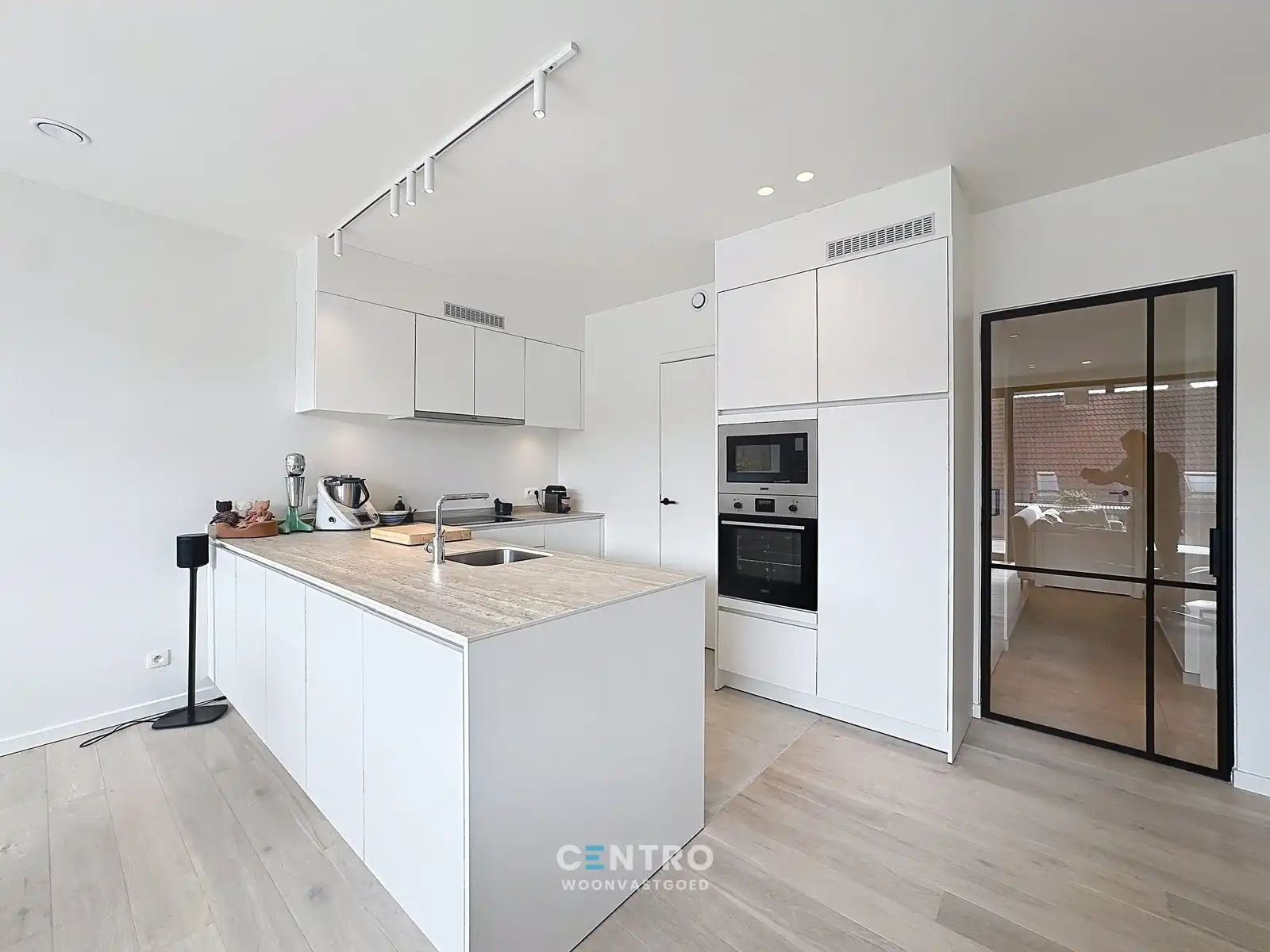 Instapklaar en stijlvol afgewerkt appartement met zonneterrassen! foto 9