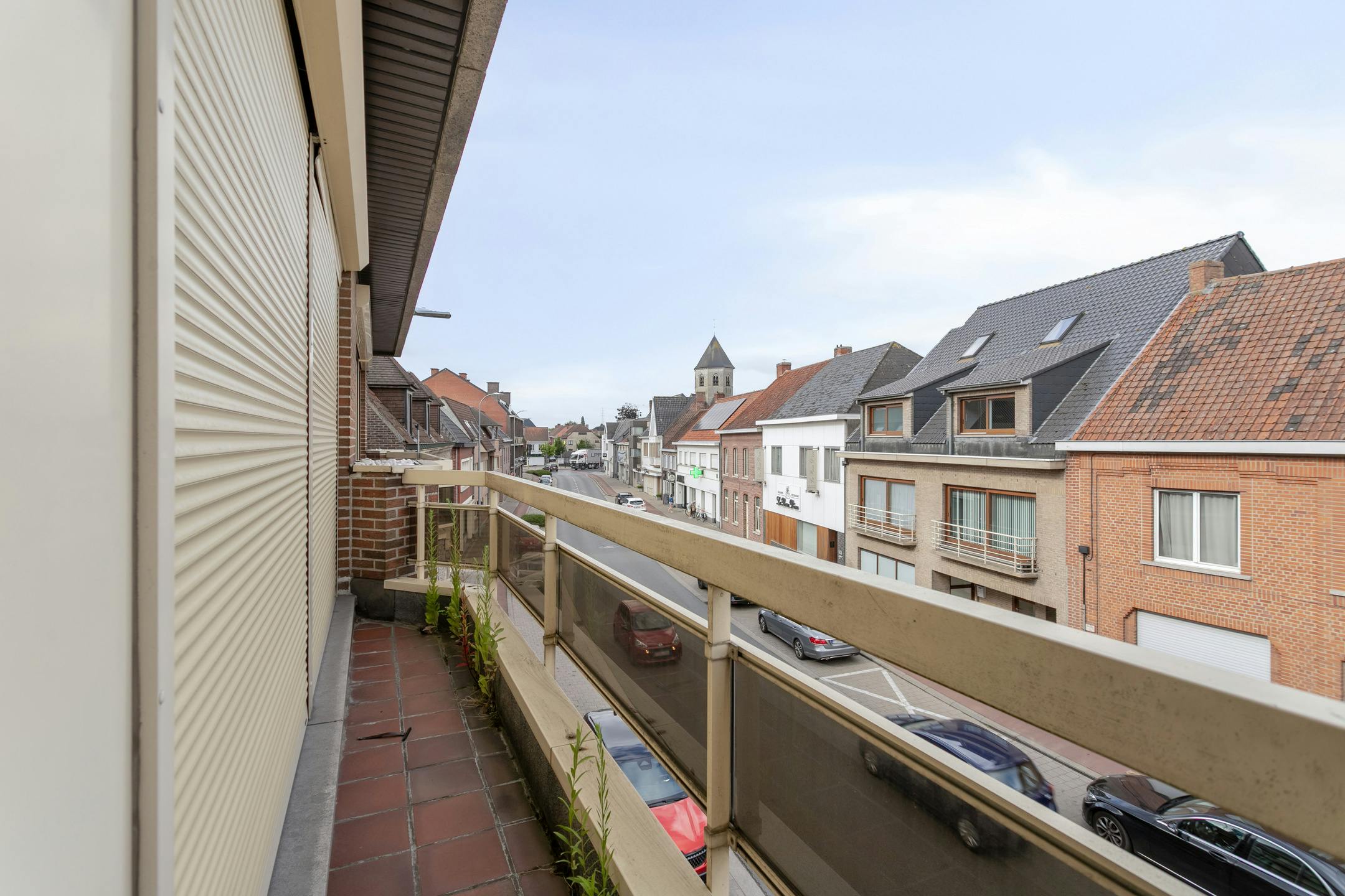 Appartement te koop in het centrum van Sint-Eloois-Vijve foto 12
