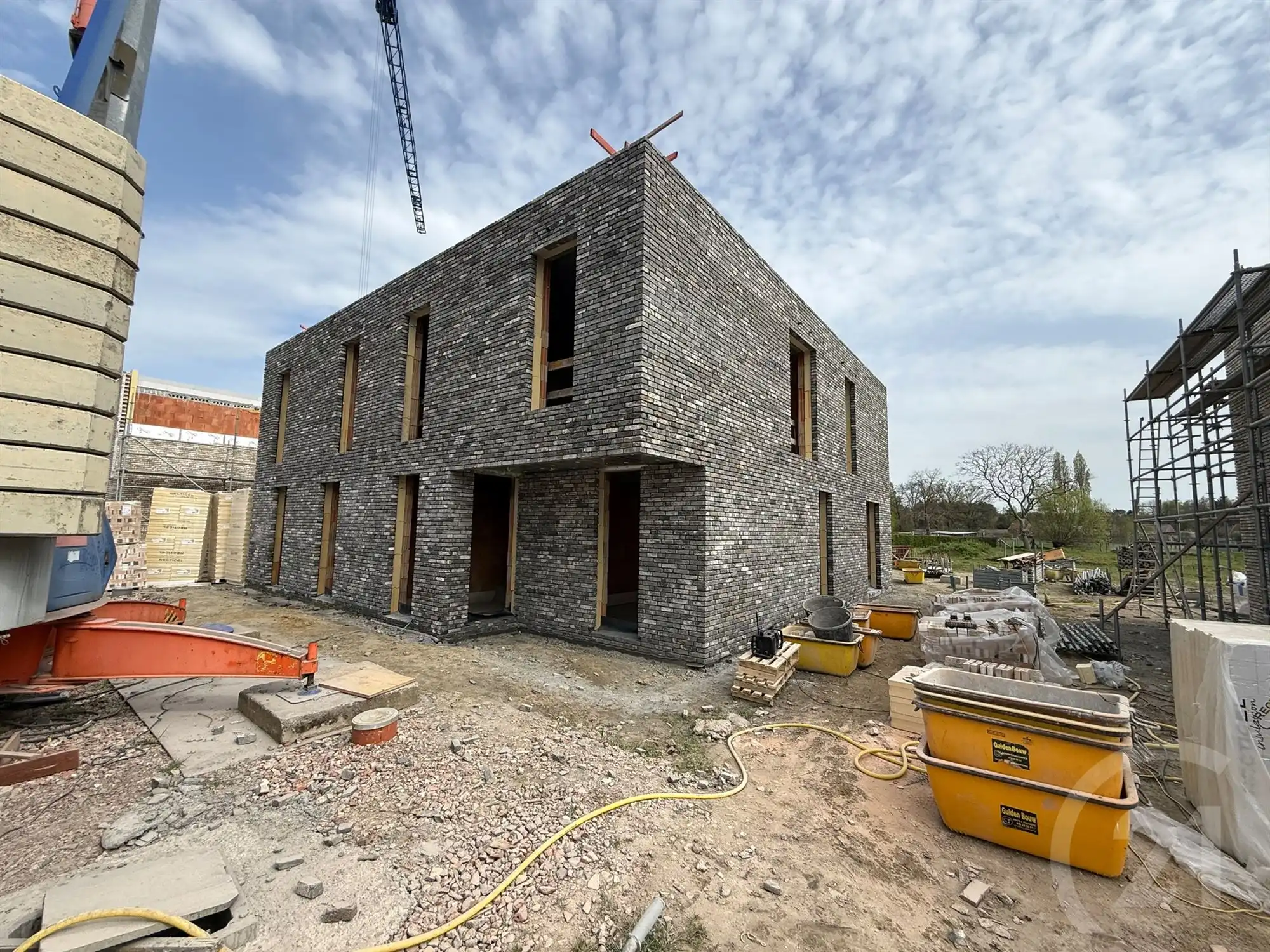 Prachtige nieuwbouwwoning in een zeer rustige straat! foto 3