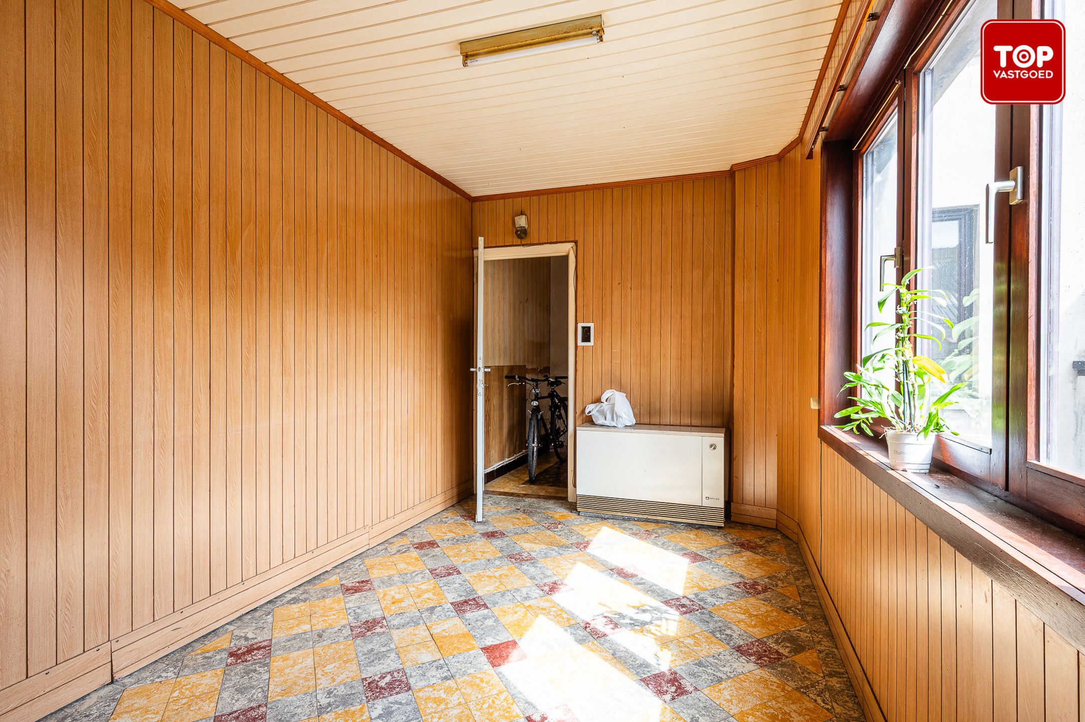 Opbrengsteigendom met 3 verhuurde units in hartje Oostende – 5,7% bruto rendement foto 11