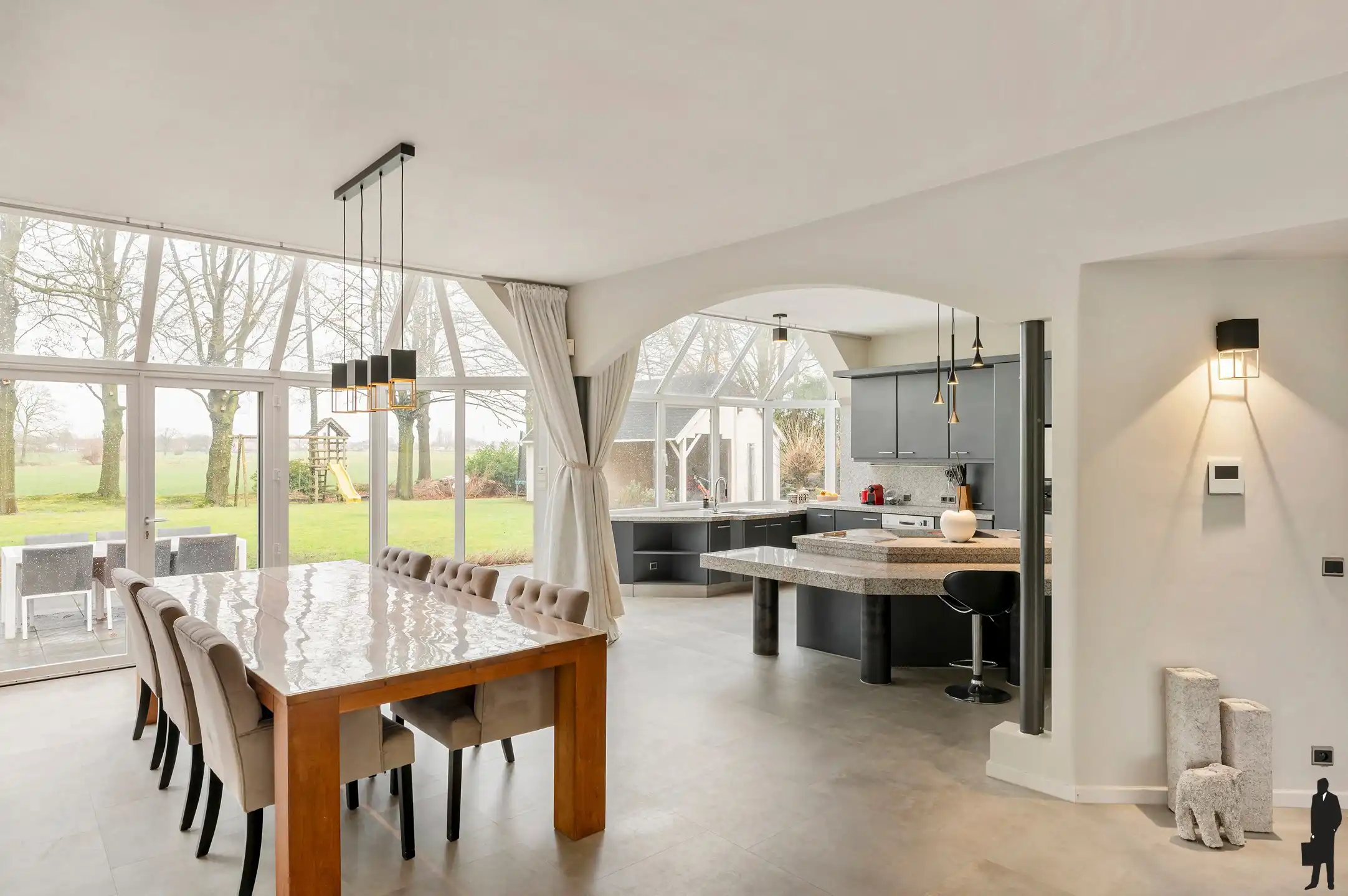 Exclusieve villa met panoramisch uitzicht  foto 14