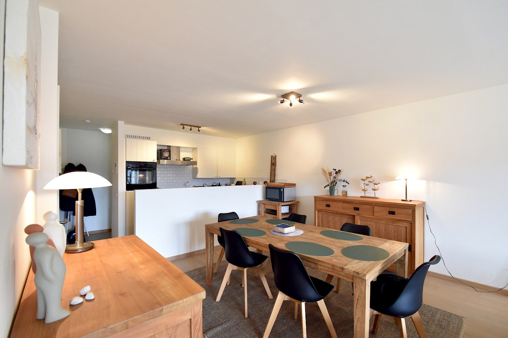 instap klaar appartement met twee terrassen in de Nieuwe Concessie foto 8